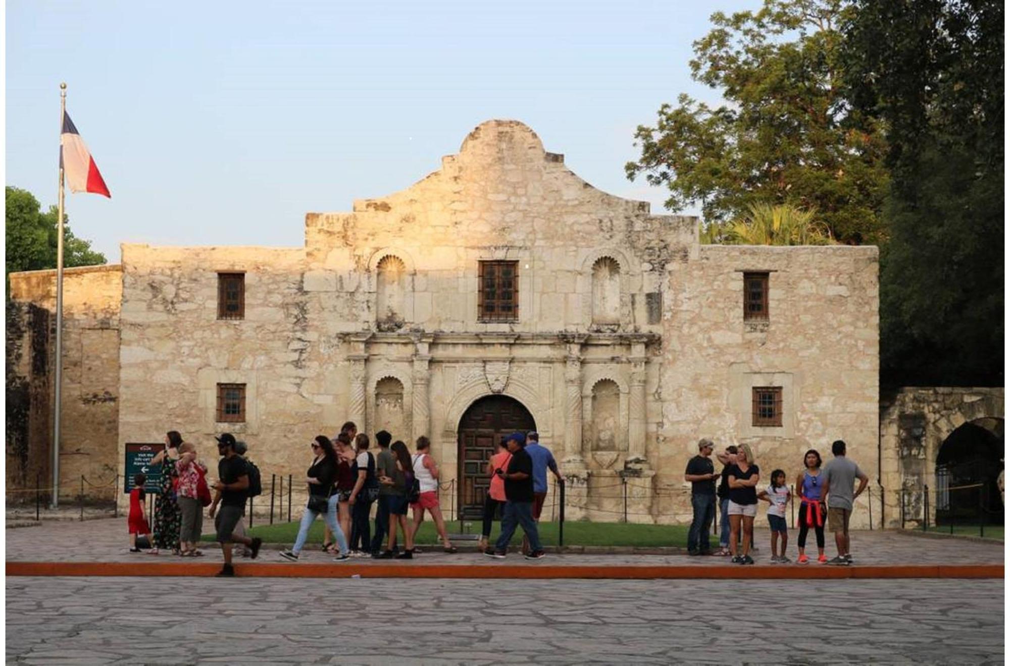 Chic Downtown Farmhouse With Garden And Bbq Grill San Antonio Exteriér fotografie
